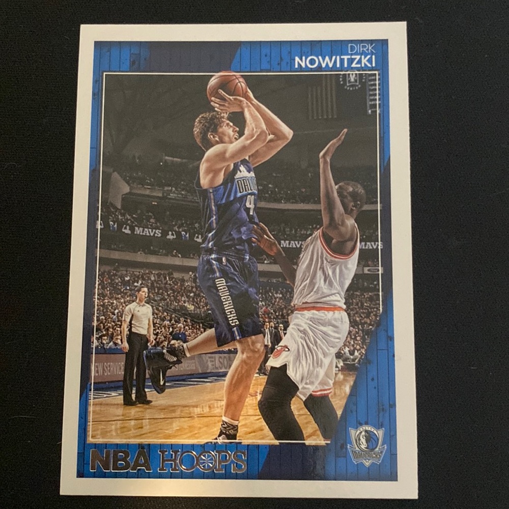 Dirk Nowitzki - 2016-17 panini hoops basketball #80